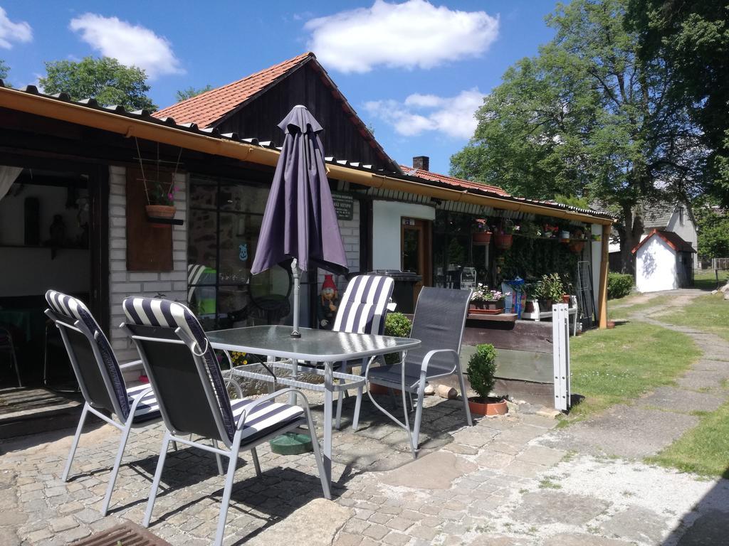 Apartman Ve Mlejne Nová Bystřice Buitenkant foto